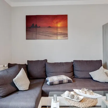 Snug In Kalkhorst With Terrace Near Centre Apartment